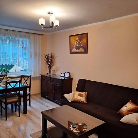 Monica Apartment Jelenia Góra Екстериор снимка