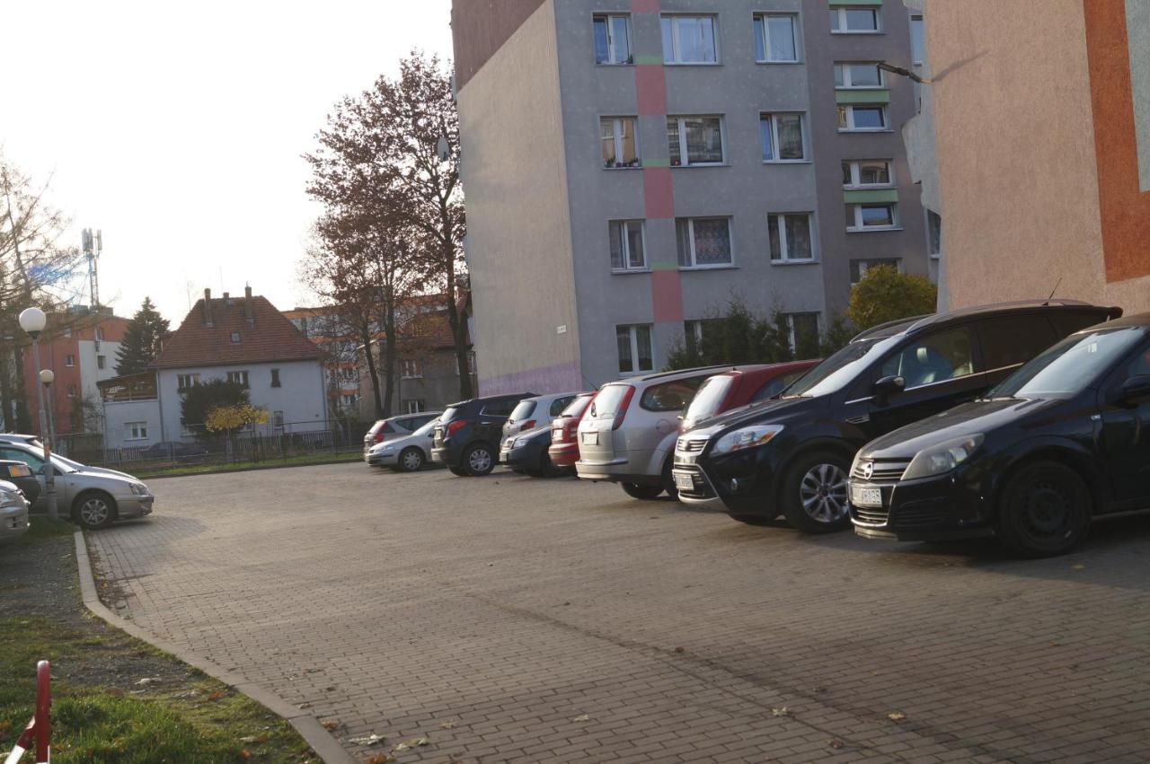 Monica Apartment Jelenia Góra Екстериор снимка