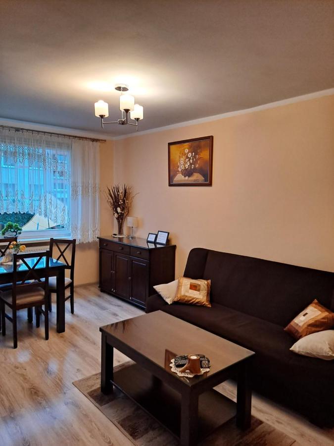 Monica Apartment Jelenia Góra Екстериор снимка