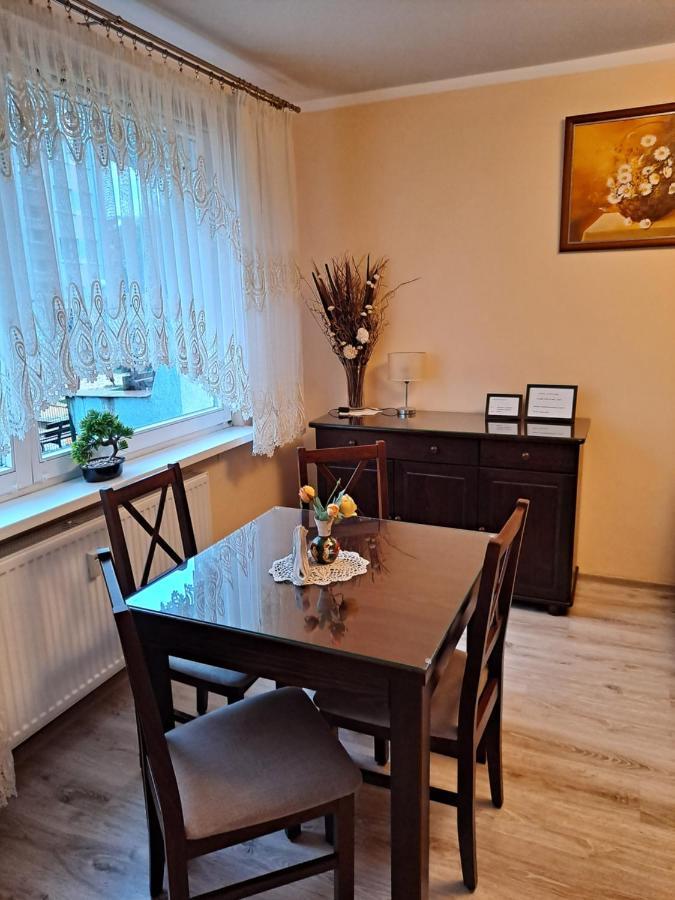 Monica Apartment Jelenia Góra Екстериор снимка