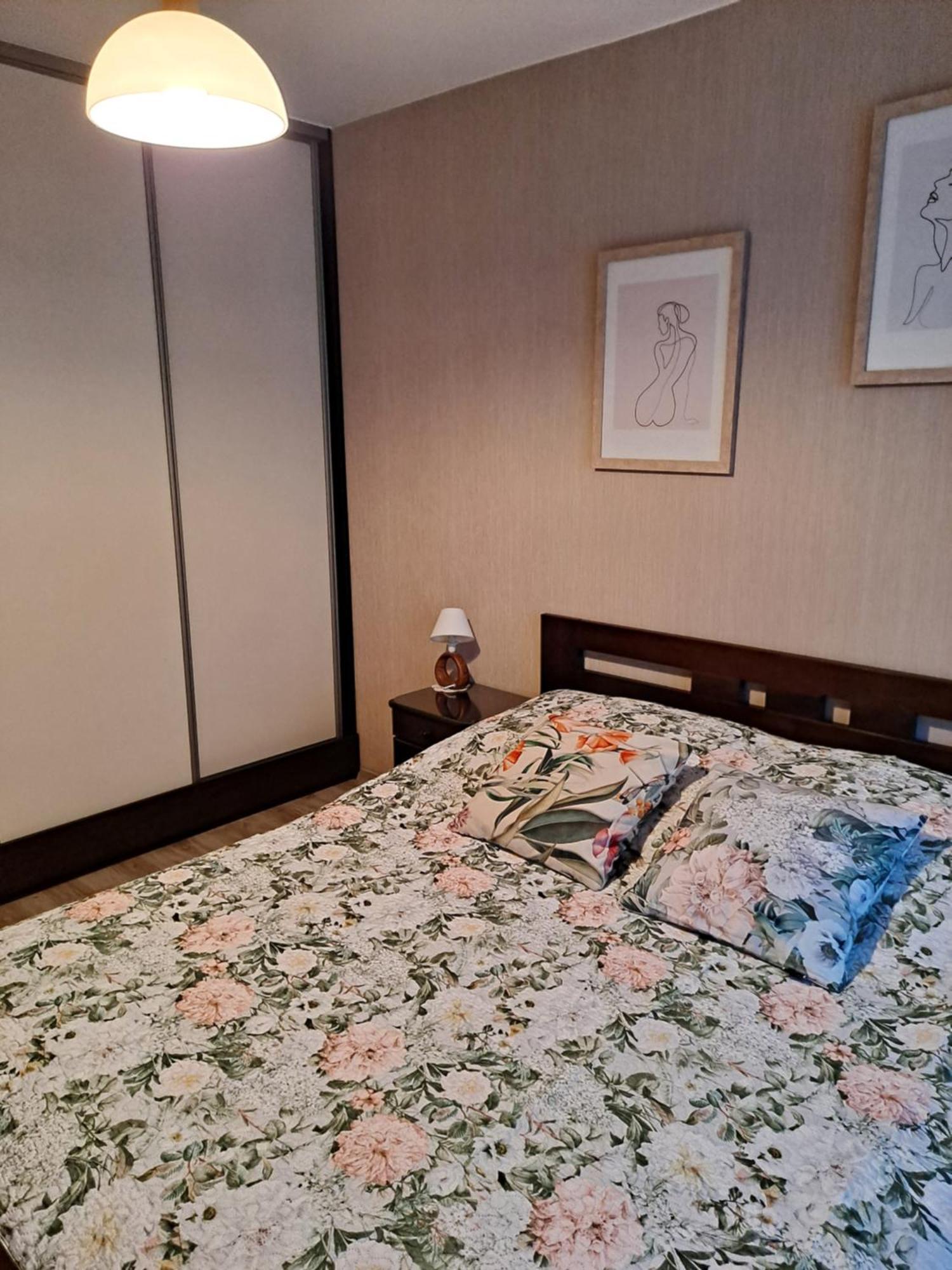 Monica Apartment Jelenia Góra Екстериор снимка